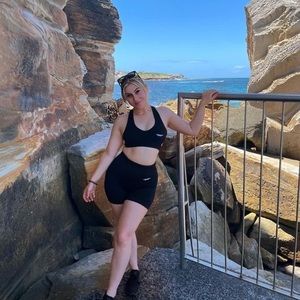 Meet your Posher, Cassie